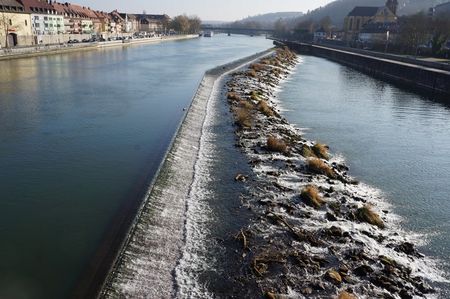 Datei:20190925074600!450px-Würzburg.jpg